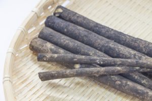 ごぼう茶は便秘に効かない？副作用にも注意！
